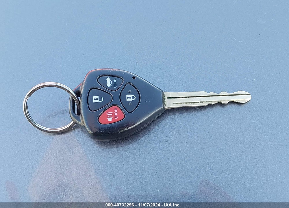 2011 TOYOTA COROLLA LE VIN: 2T1BU4EE6BC552314
