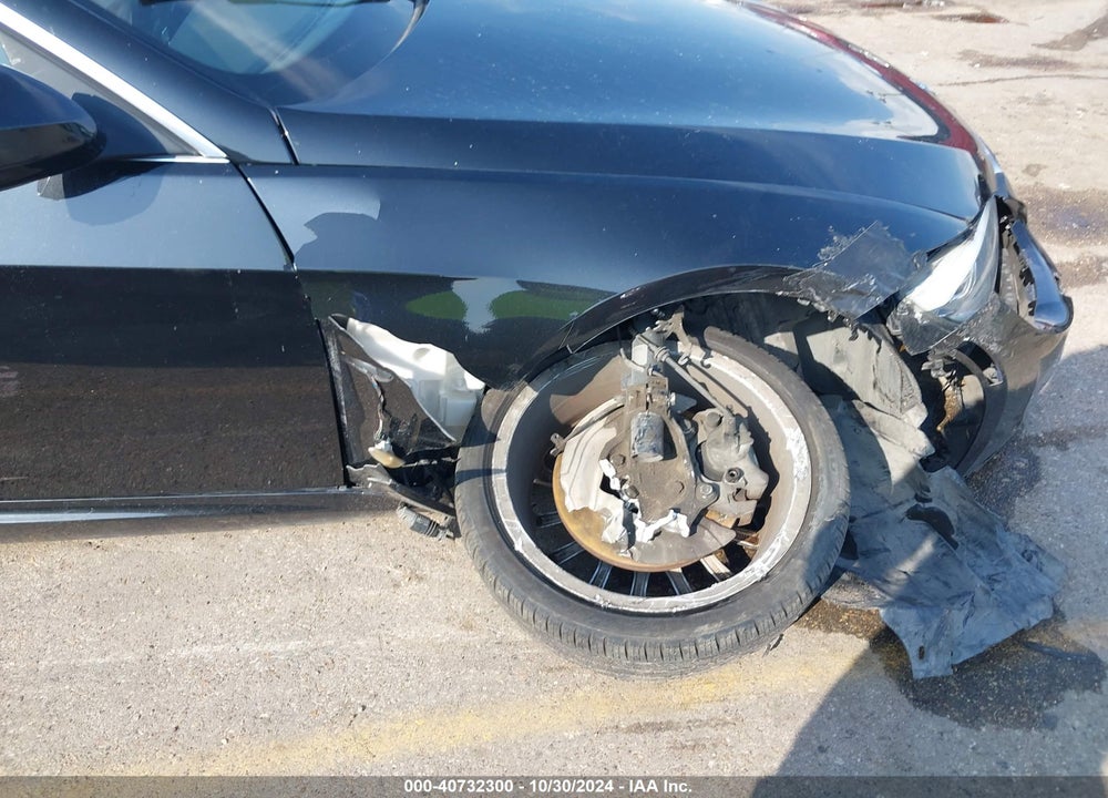 2013 BMW 328I VIN: WBADW3C5XDJ525220