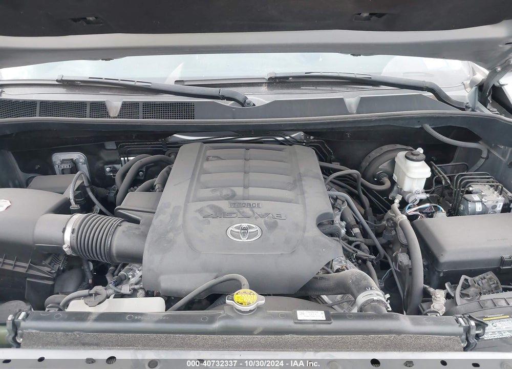 2018 TOYOTA TUNDRA SR5 4.6L V8 VIN: 5TFEM5F19JX122971