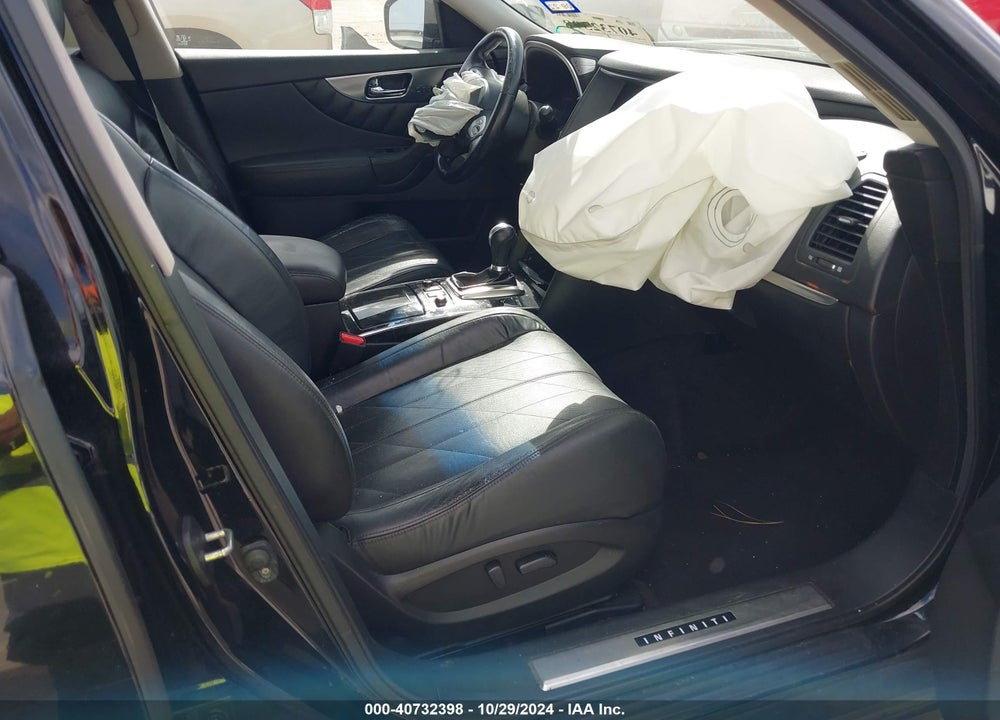 2011 INFINITI FX35 VIN: JN8AS1MU7BM111145