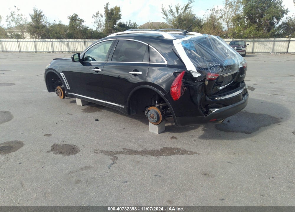 2011 INFINITI FX35 VIN: JN8AS1MU7BM111145