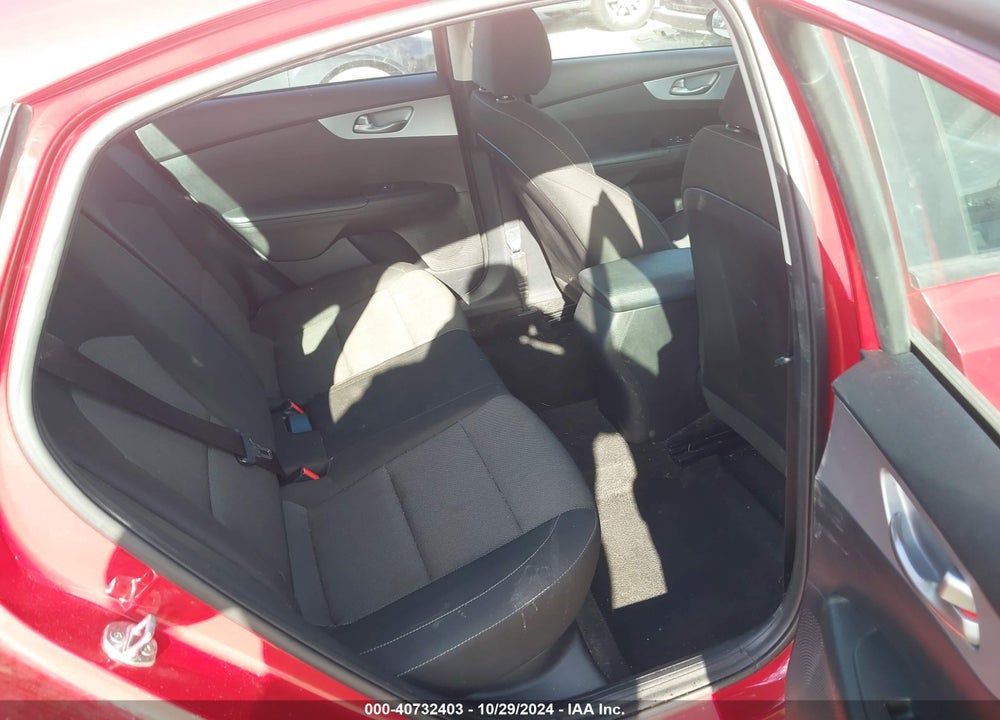 2022 KIA FORTE LXS VIN: 3KPF24AD2NE432701