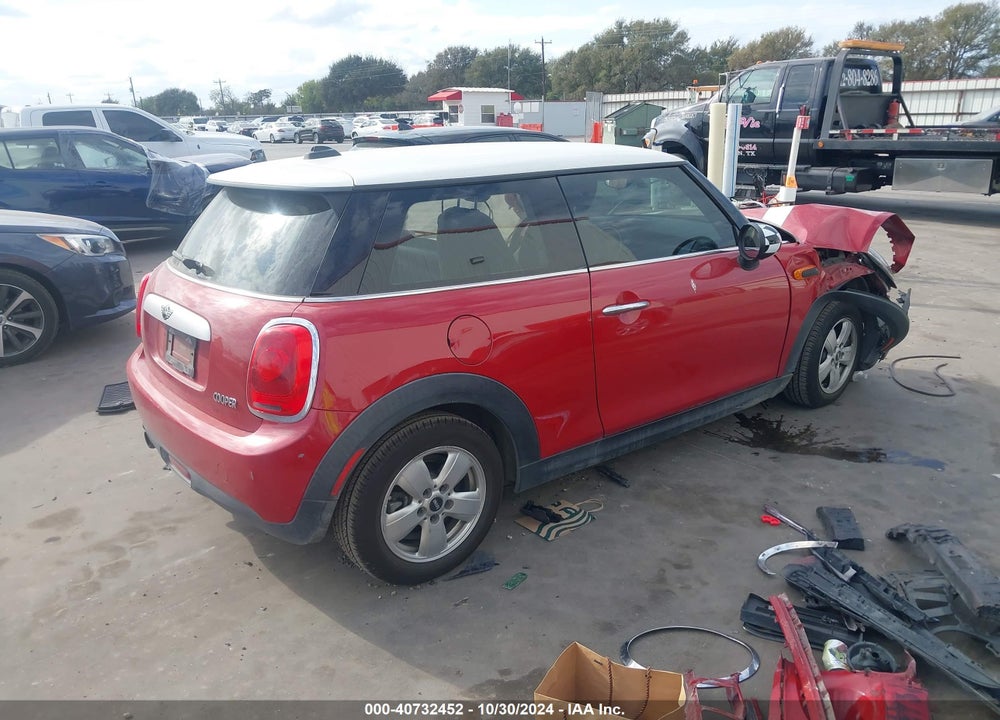 2015 MINI HARDTOP COOPER VIN: WMWXM5C50F3B34747