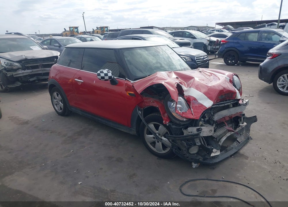 2015 MINI HARDTOP COOPER VIN: WMWXM5C50F3B34747