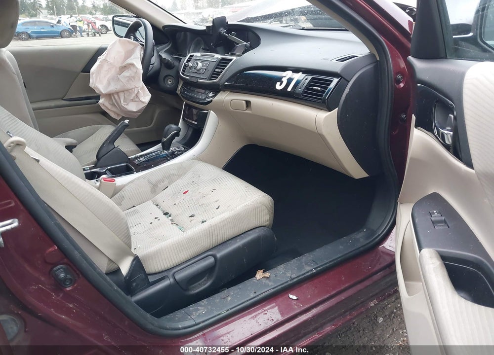 2017 HONDA ACCORD LX VIN: 1HGCR2F31HA235997