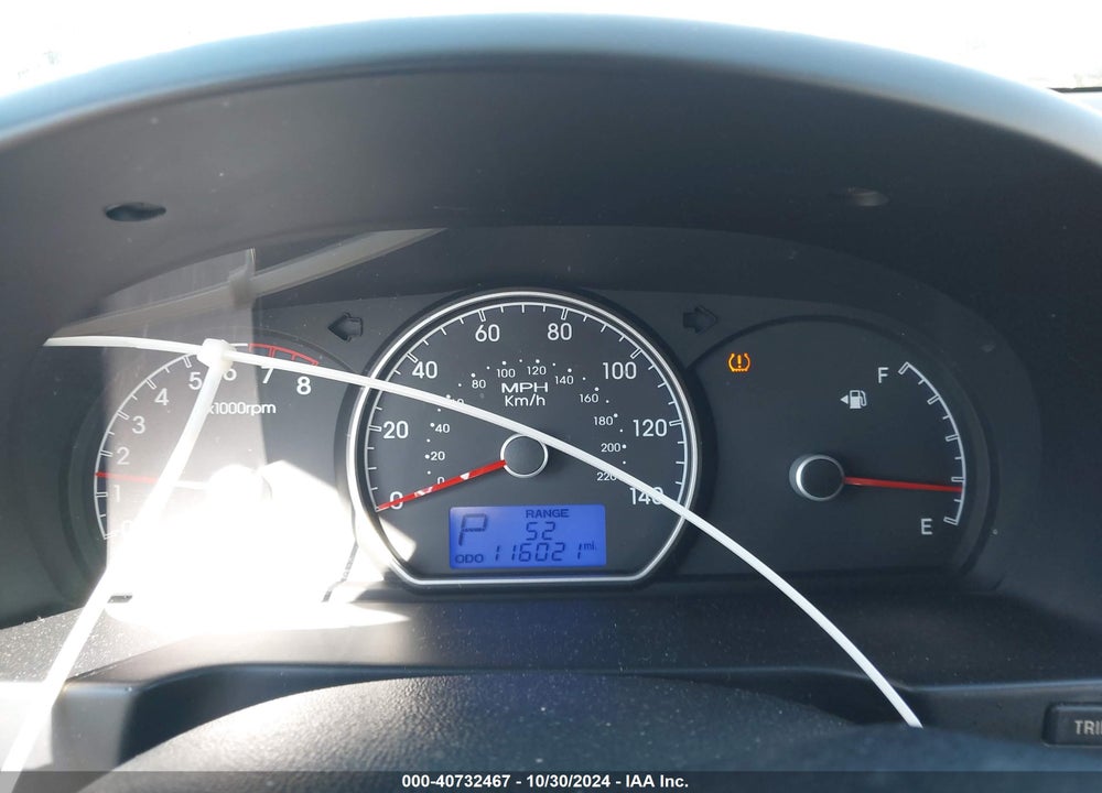 2010 HYUNDAI ELANTRA VIN: KMHDU4AD8AU929213