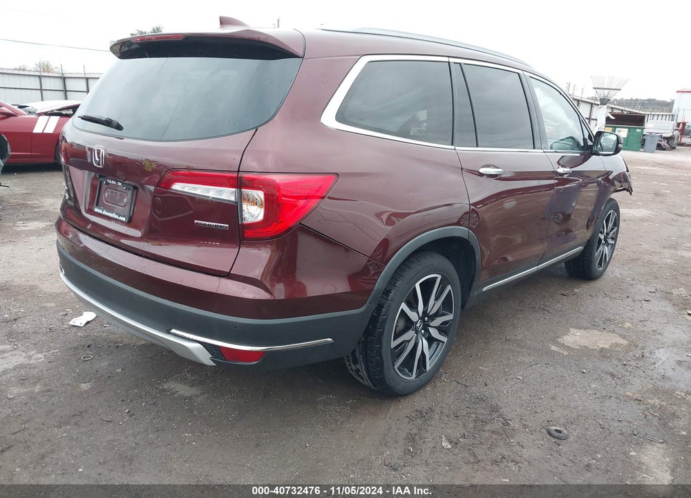 2021 HONDA PILOT 2WD TOURING 7 PASSENGER VIN: 5FNYF5H60MB012132