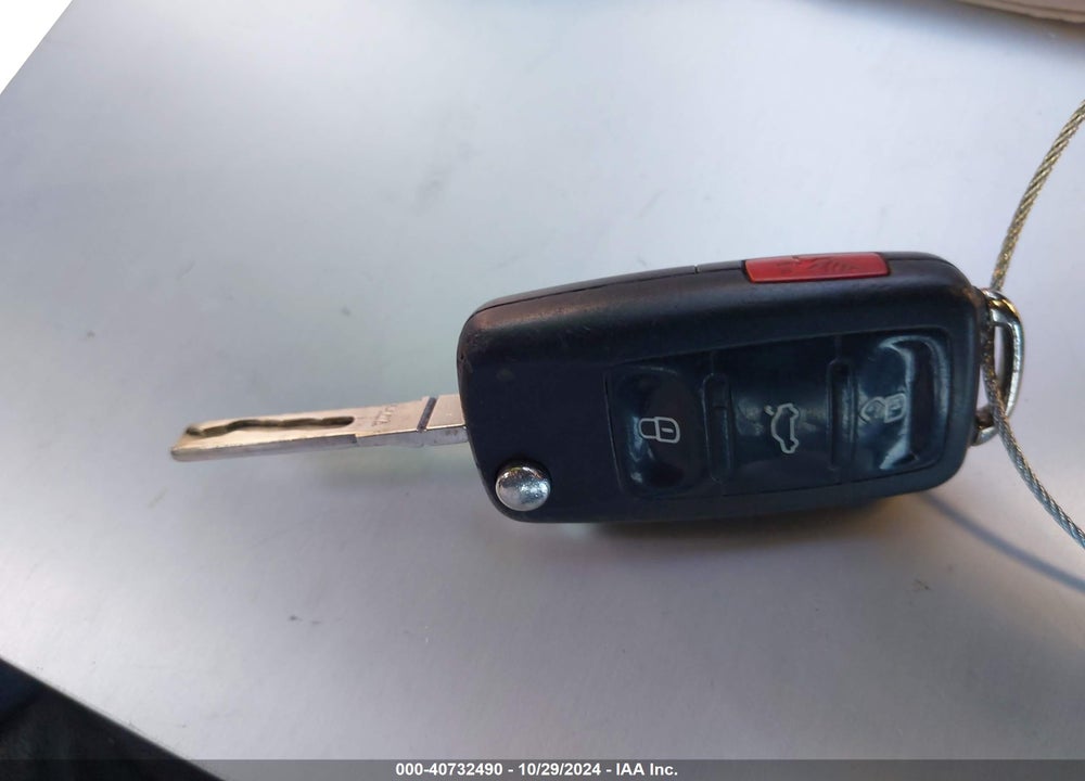 2013 VOLKSWAGEN GTI DRIVERS EDITION VIN: WVWHD7AJ8DW130523