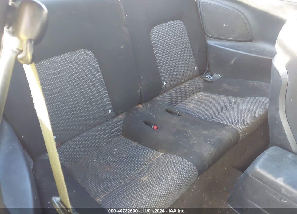 2004 HYUNDAI TIBURON BASE (A4)/BASE (M5) VIN: KMHHM65D74U140949