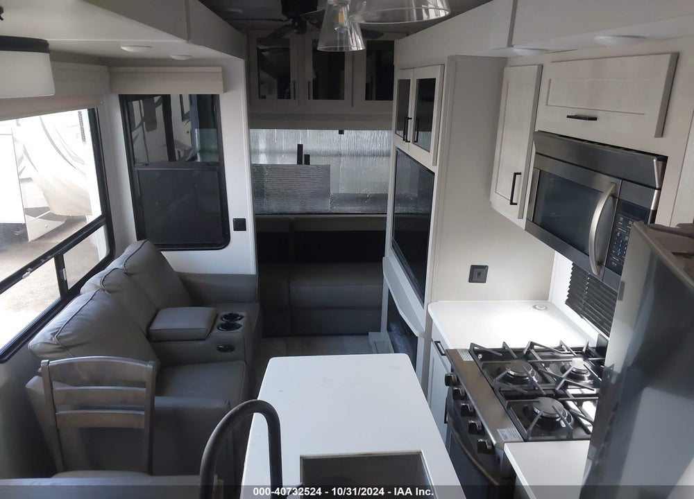 2022 PALOMINO COLUMBUS VIN: 4X4FCMF23N6013759
