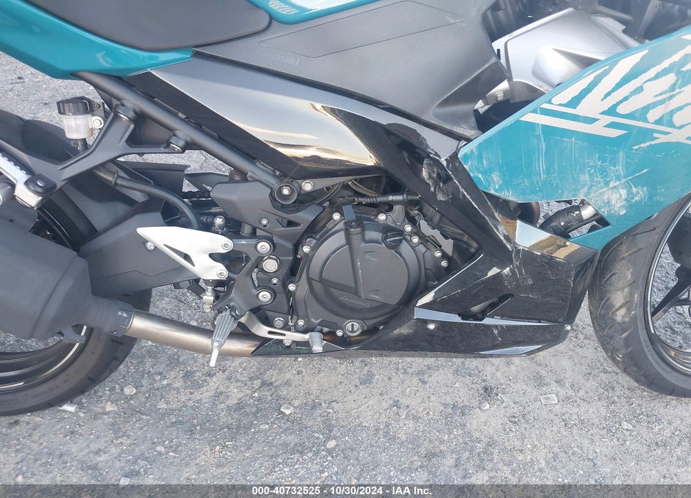 2021 KAWASAKI EX400 VIN: JKAEXKH1XMDAD6781