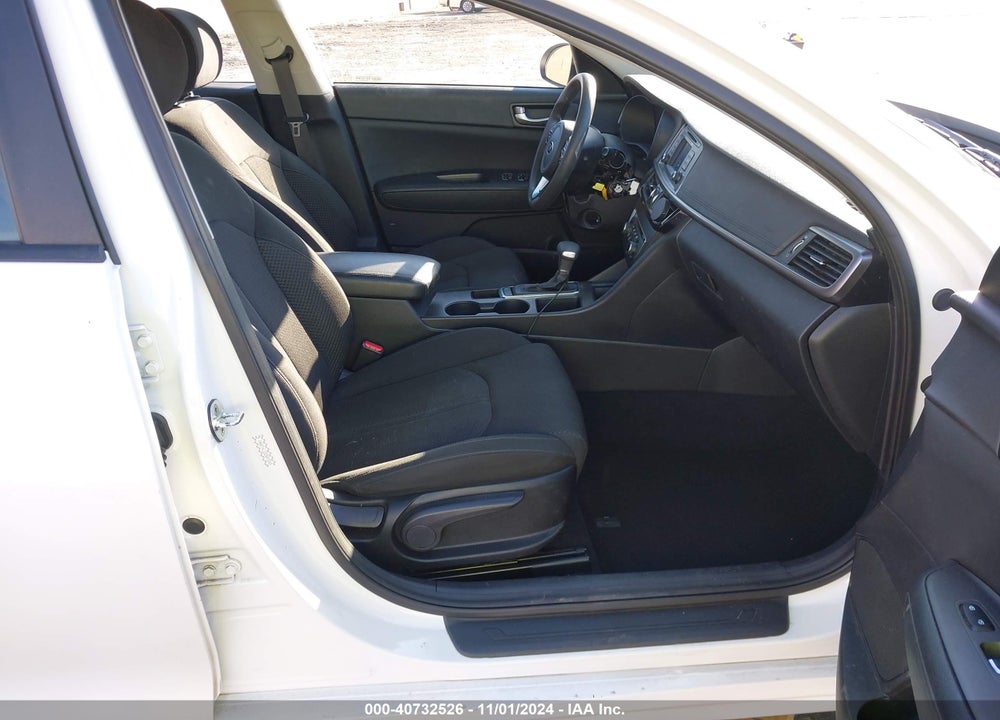 2016 KIA OPTIMA LX VIN: KNAGT4L33G5093545