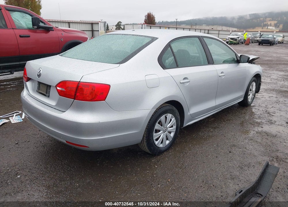2012 VOLKSWAGEN JETTA VIN: 3VW2K7AJ0CM370334