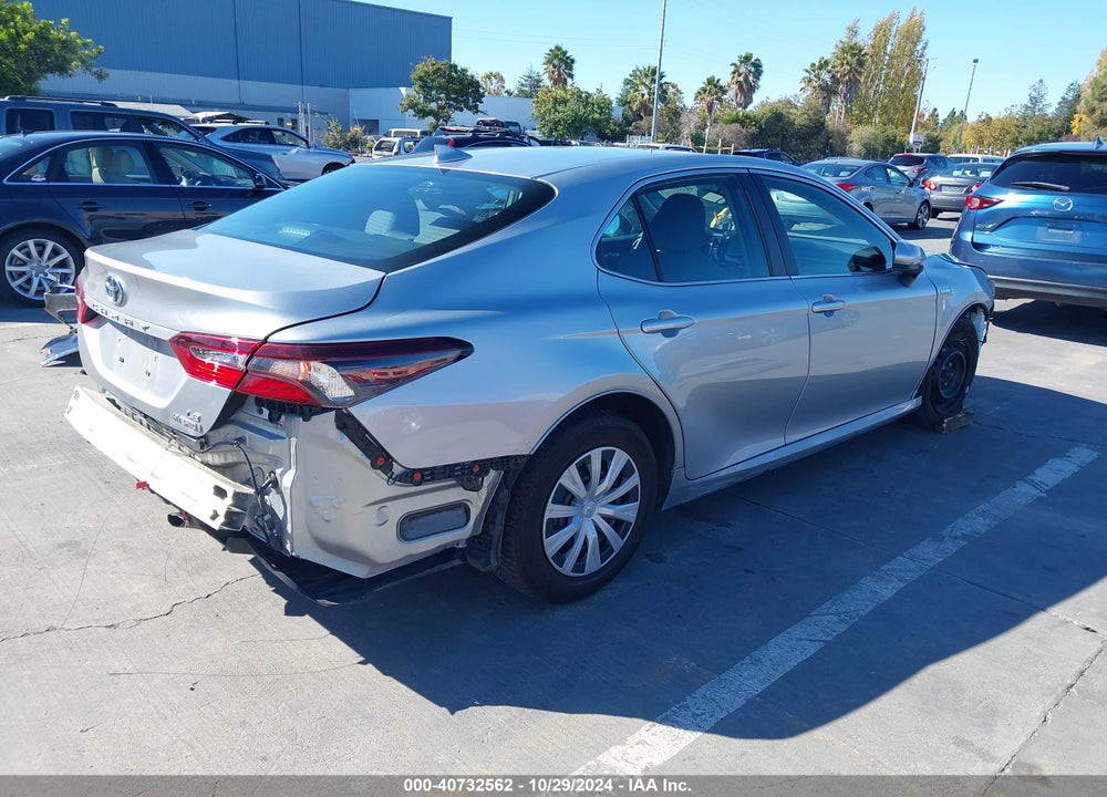 2021 TOYOTA CAMRY LE HYBRID VIN: 4T1C31AK4MU569499