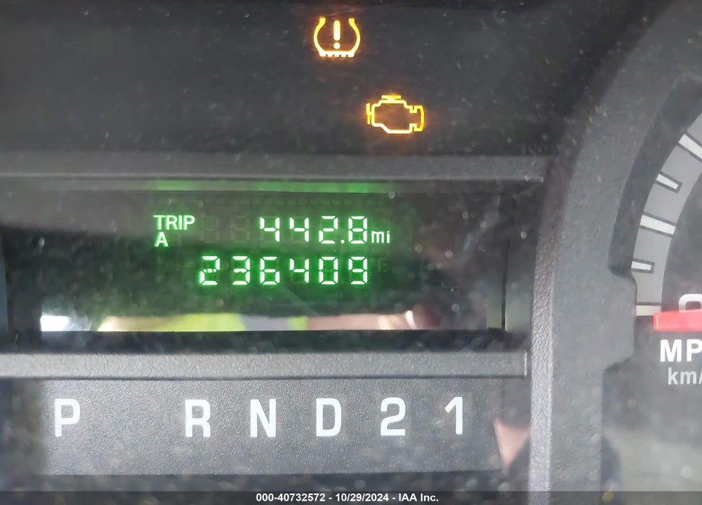 2011 FORD E-250 COMMERCIAL VIN: 1FTNE2EW0BDA57472