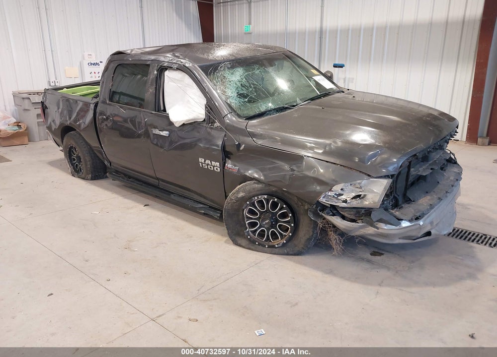 2016 RAM 1500 SLT VIN: 1C6RR7LT5GS390742