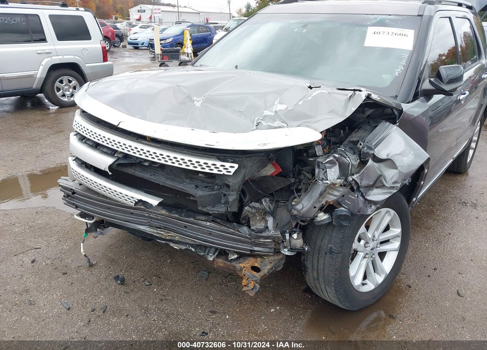 2013 FORD EXPLORER XLT VIN: 1FM5K8D82DGC83704