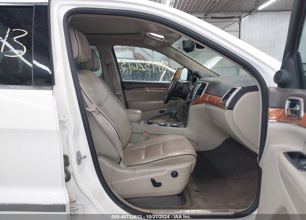 2012 JEEP GRAND CHEROKEE OVERLAND VIN: 1C4RJFCG3CC132883