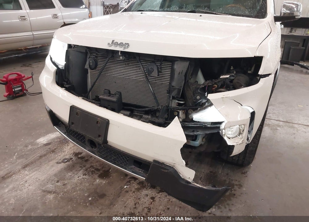 2012 JEEP GRAND CHEROKEE OVERLAND VIN: 1C4RJFCG3CC132883