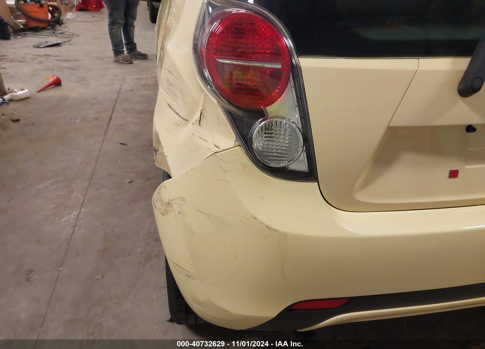 2014 CHEVROLET SPARK LS AUTO VIN: KL8CB6S91EC577852