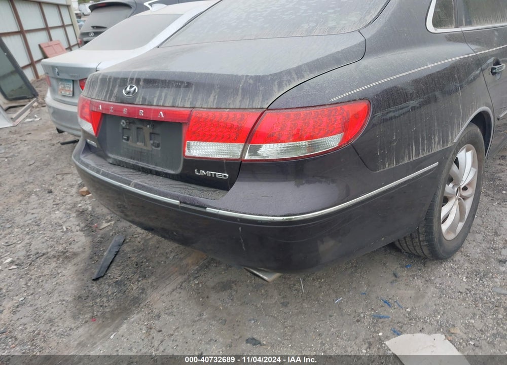 2006 HYUNDAI AZERA LIMITED/SE VIN: KMHFC46FX6A135098