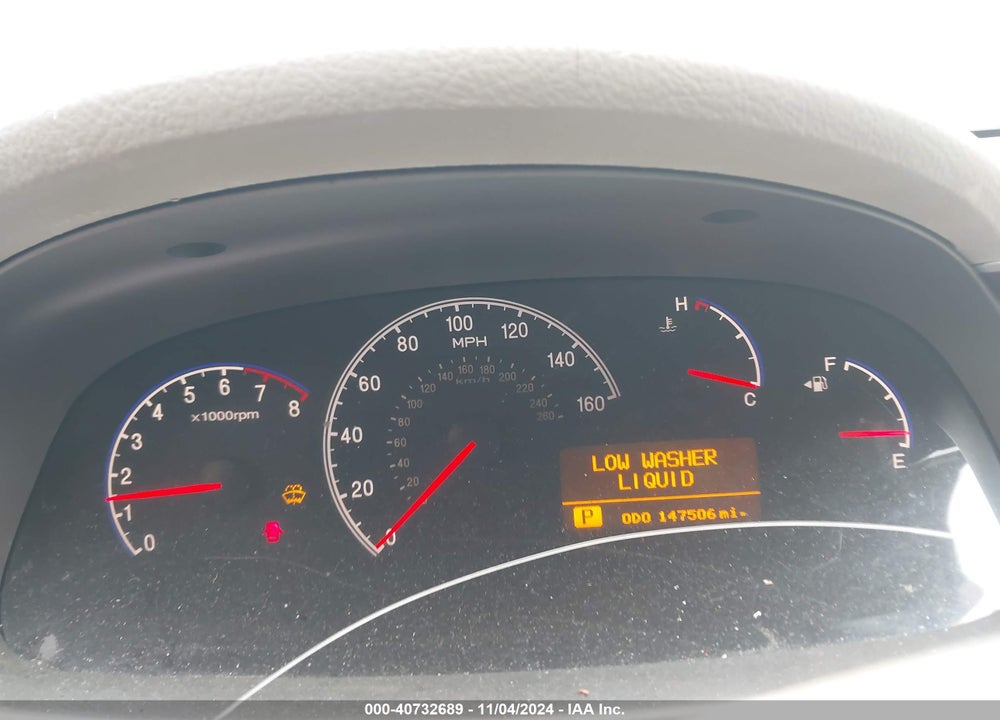 2006 HYUNDAI AZERA LIMITED/SE VIN: KMHFC46FX6A135098