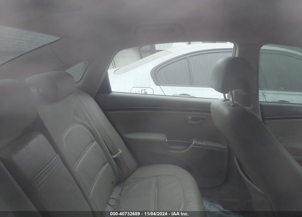 2006 HYUNDAI AZERA LIMITED/SE VIN: KMHFC46FX6A135098
