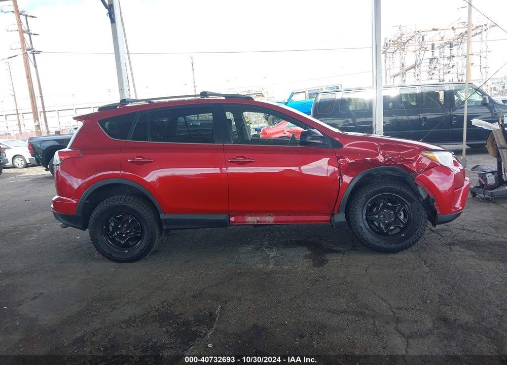 2017 TOYOTA RAV4 LE VIN: 2T3BFREV8HW644269