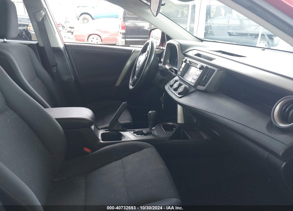 2017 TOYOTA RAV4 LE VIN: 2T3BFREV8HW644269