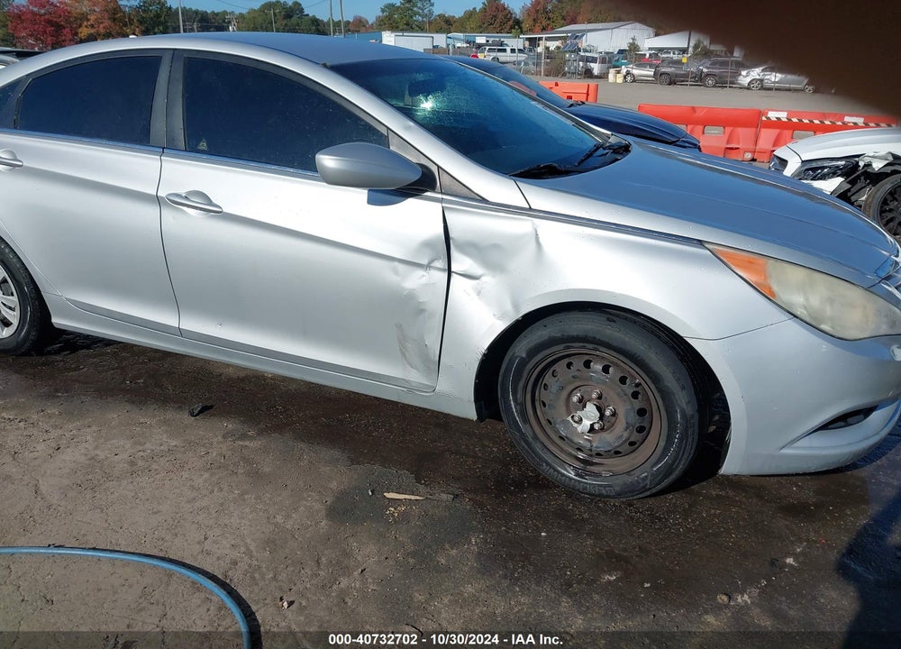 2011 HYUNDAI SONATA GLS VIN: 5NPEB4AC2BH213201