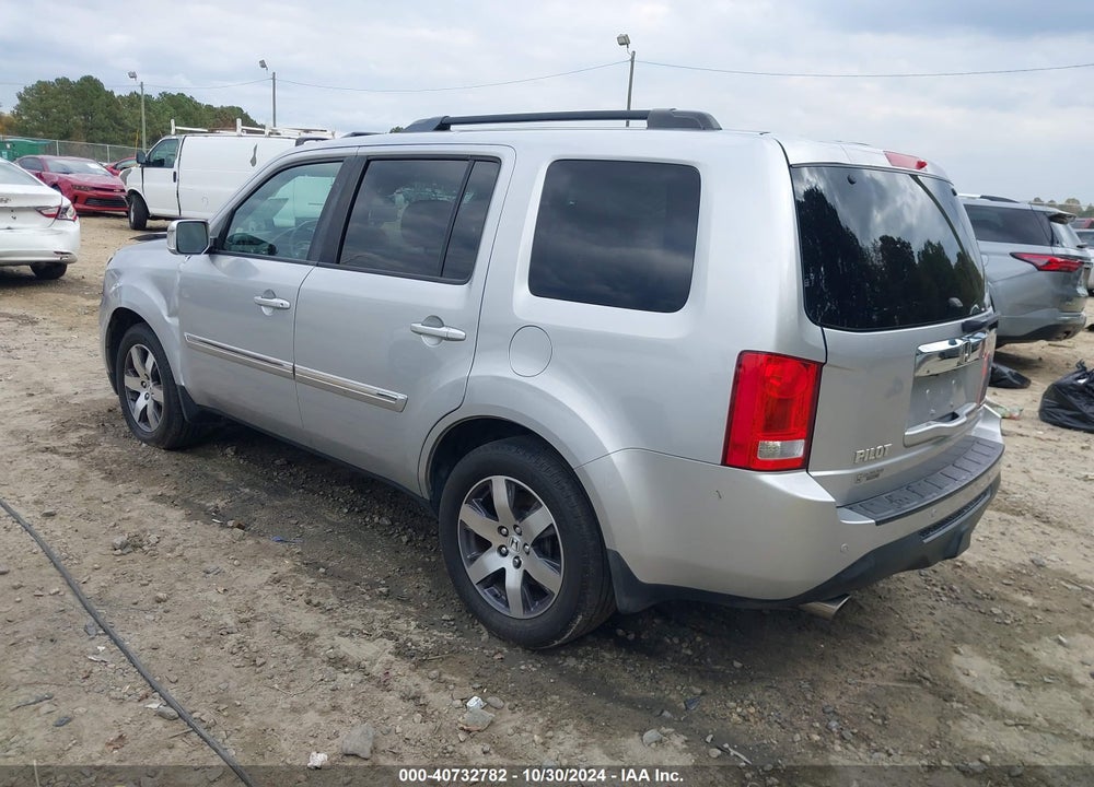 2012 HONDA PILOT TOURING VIN: 5FNYF3H96CB036206