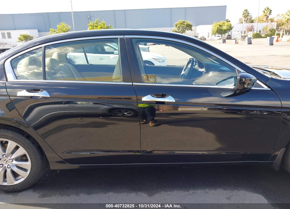 2011 HONDA ACCORD 3.5 EX-L VIN: 1HGCP3F83BA029448