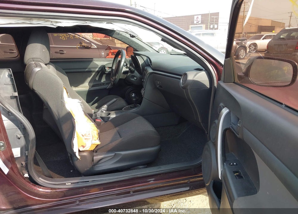 2012 SCION TC VIN: JTKJF5C70C3030880