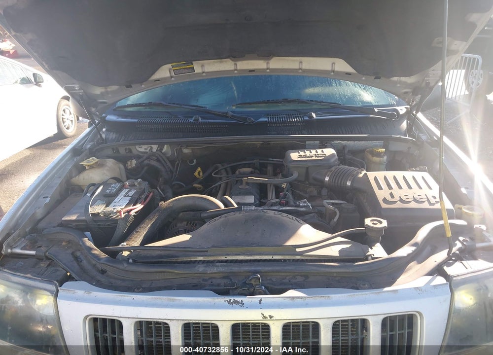 2004 JEEP GRAND CHEROKEE LAREDO VIN: 1J4GW48S94C303075