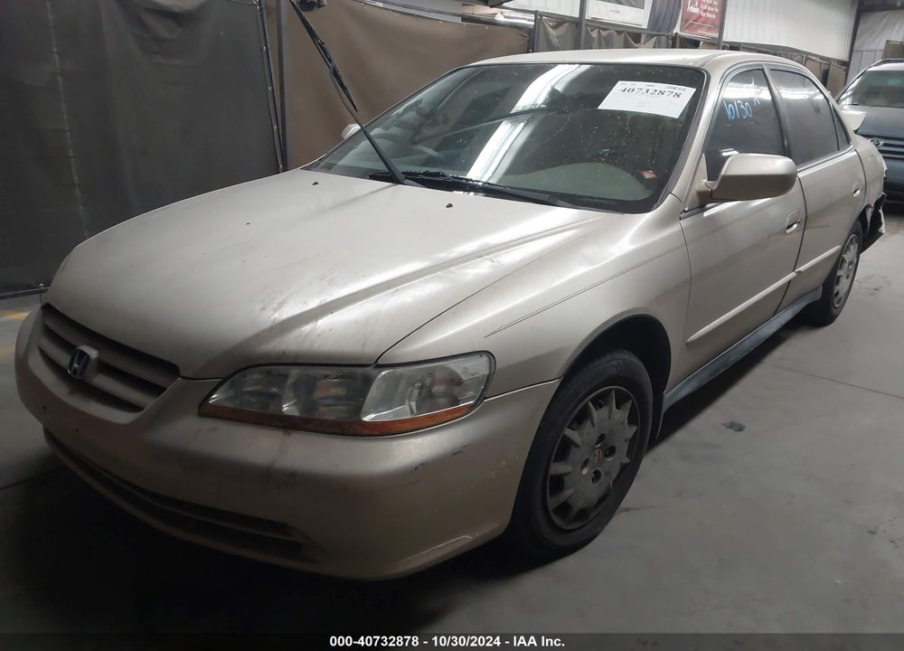 2001 HONDA ACCORD 2.3 LX VIN: JHMCG56411C031076