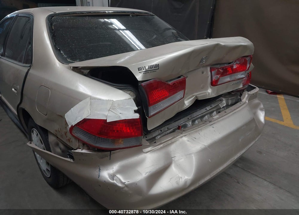 2001 HONDA ACCORD 2.3 LX VIN: JHMCG56411C031076