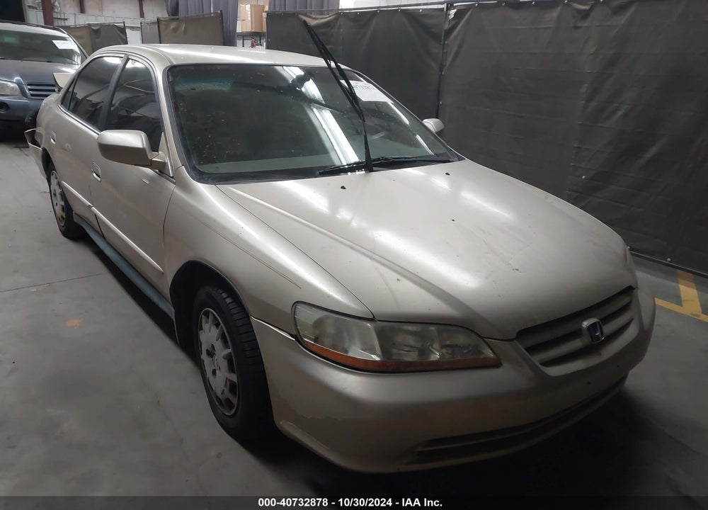 2001 HONDA ACCORD 2.3 LX VIN: JHMCG56411C031076