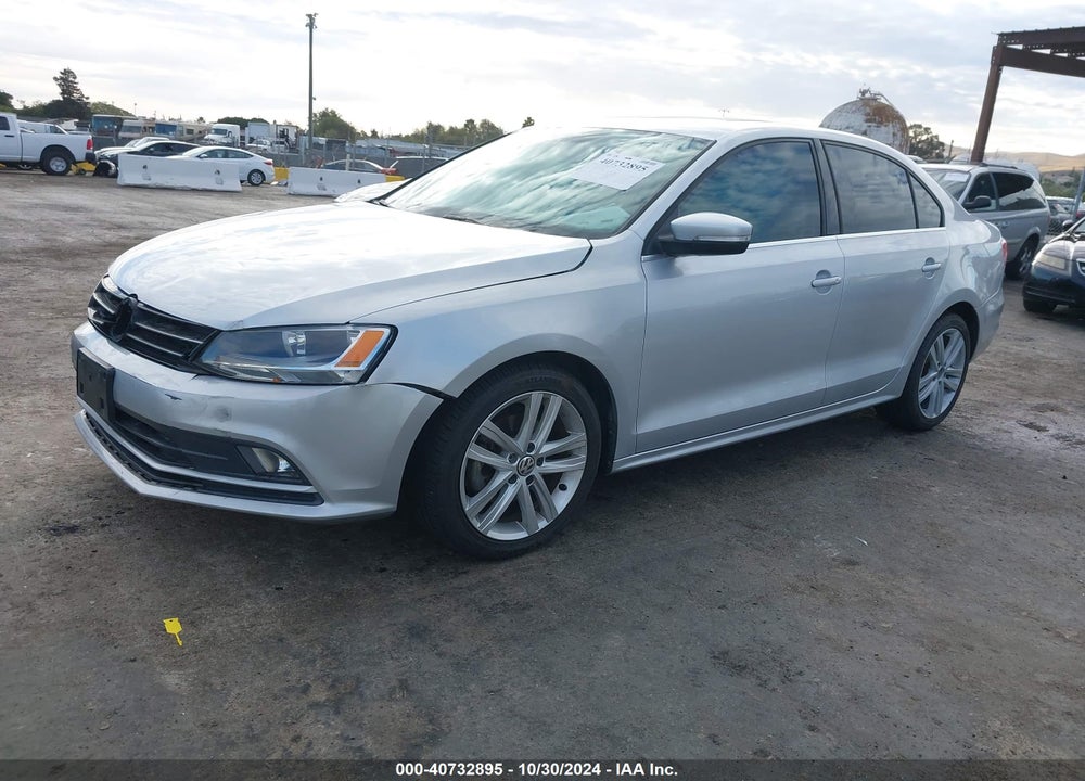 2015 VOLKSWAGEN JETTA 2.0L TDI SEL VIN: 3VWLA7AJ2FM341087