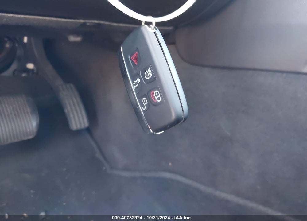 2013 JAGUAR XF V6 SC VIN: SAJWA0E77D8S67965