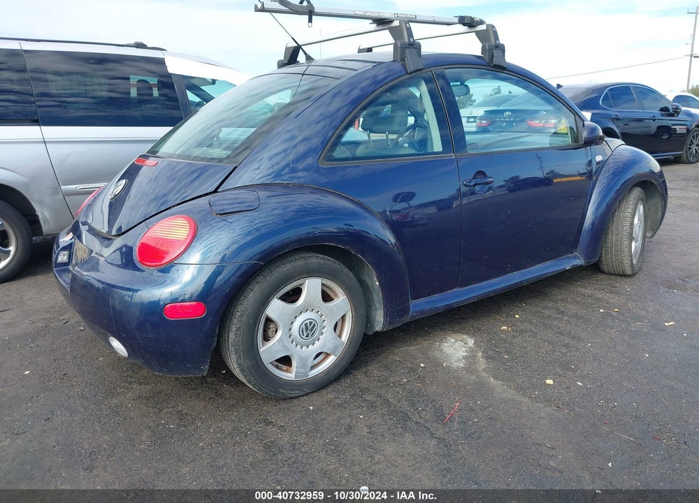 2001 VOLKSWAGEN NEW BEETLE GLX VIN: 3VWDD21C91M421687