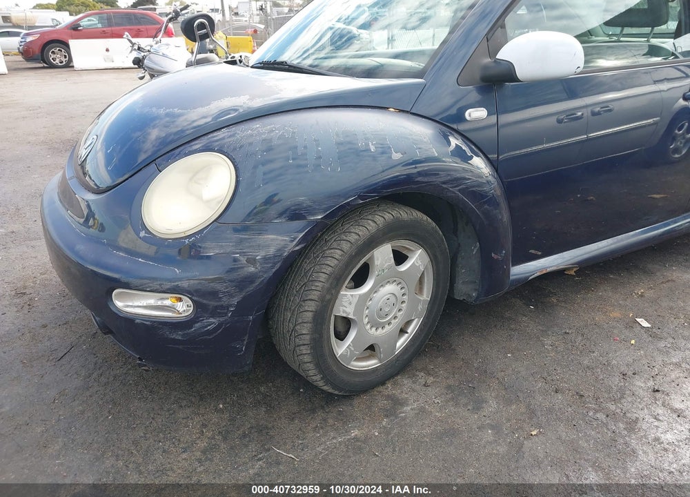 2001 VOLKSWAGEN NEW BEETLE GLX VIN: 3VWDD21C91M421687