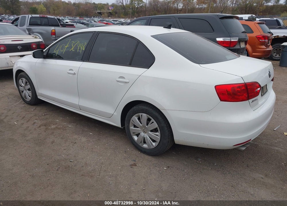 2014 VOLKSWAGEN JETTA 2.0L S VIN: 3VW2K7AJ5EM310763