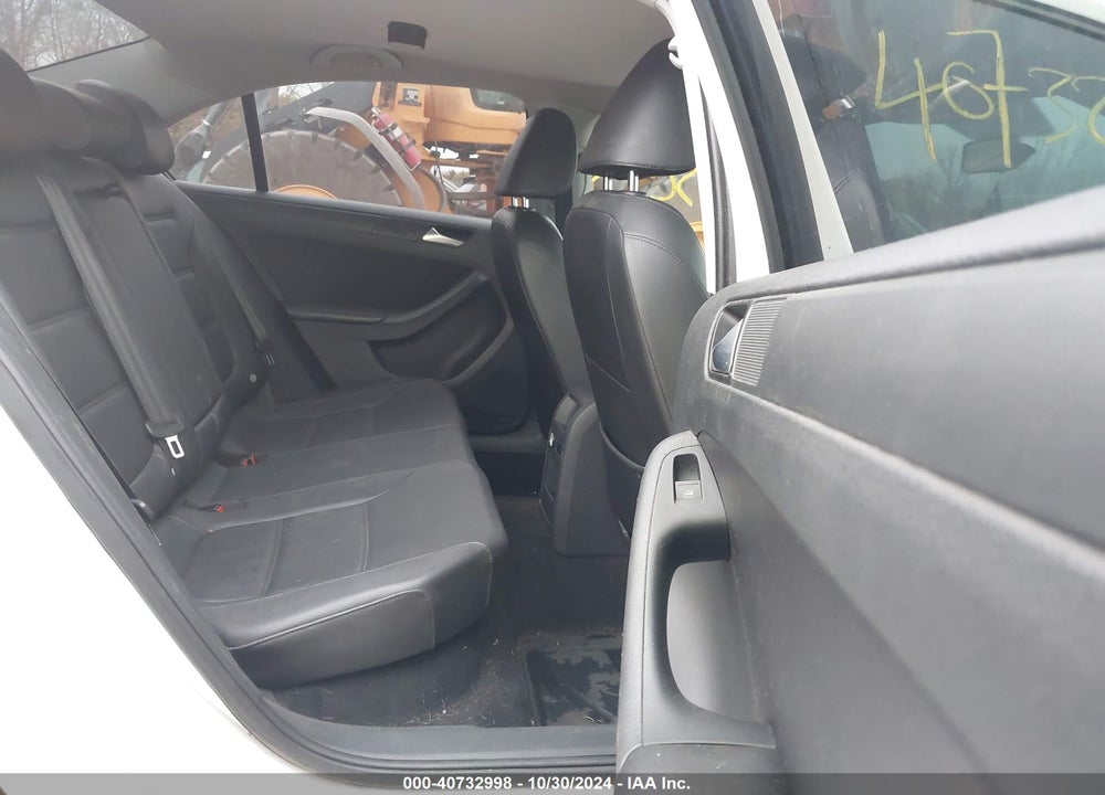 2014 VOLKSWAGEN JETTA 2.0L S VIN: 3VW2K7AJ5EM310763