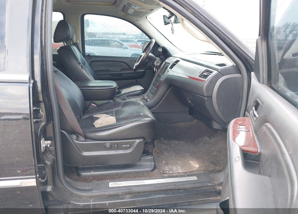 2008 CADILLAC ESCALADE STANDARD VIN: 1GYFK63888R262455