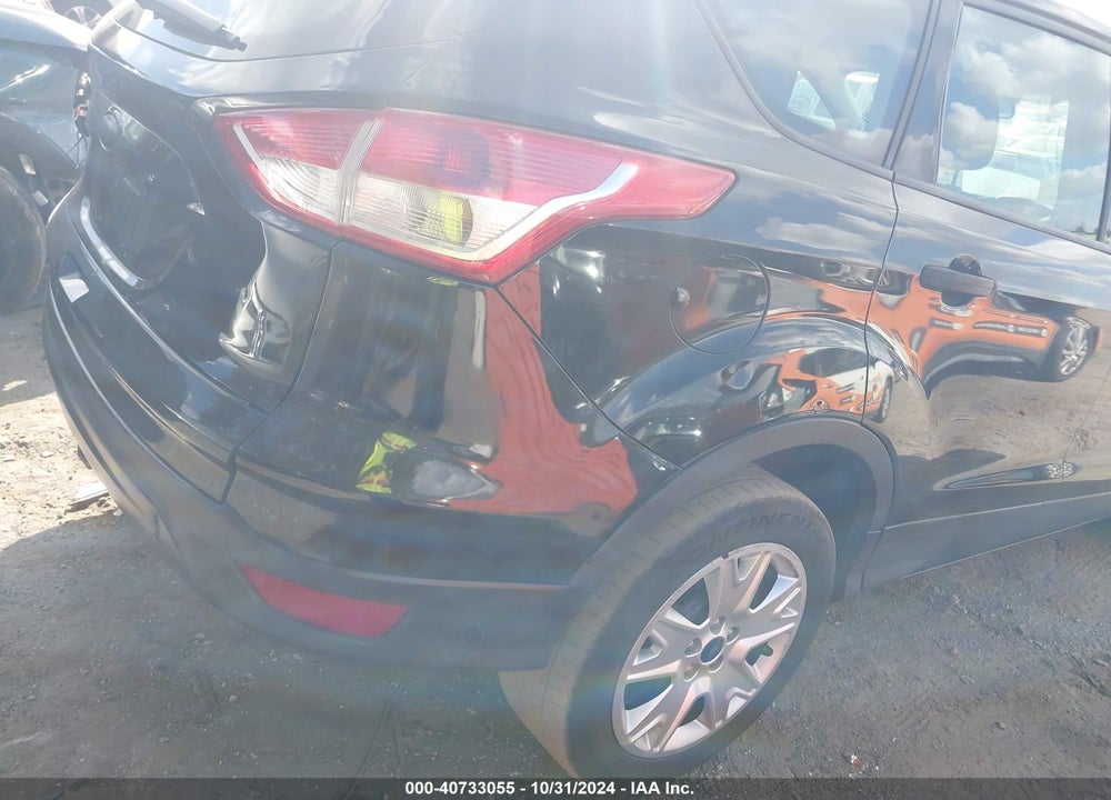 2013 FORD ESCAPE S VIN: 1FMCU0F77DUC23104