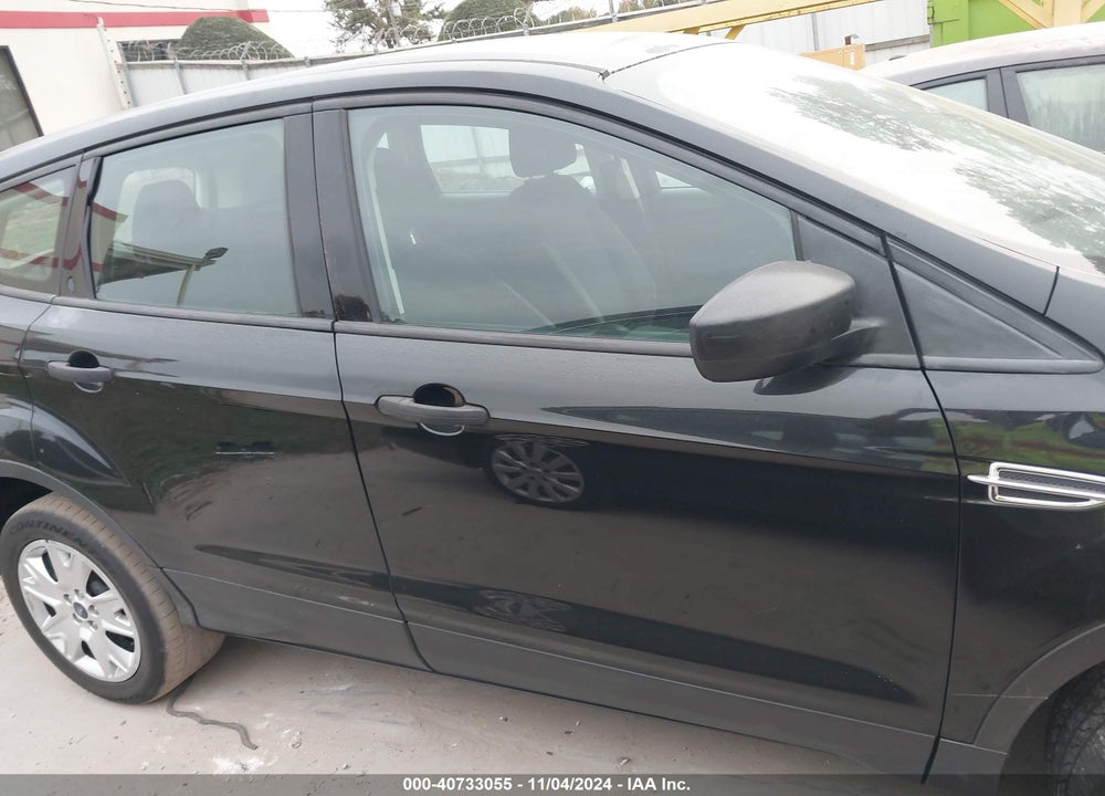 2013 FORD ESCAPE S VIN: 1FMCU0F77DUC23104