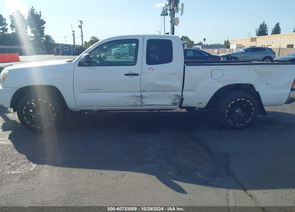 2015 TOYOTA TACOMA VIN: 5TFTX4CN2FX051314