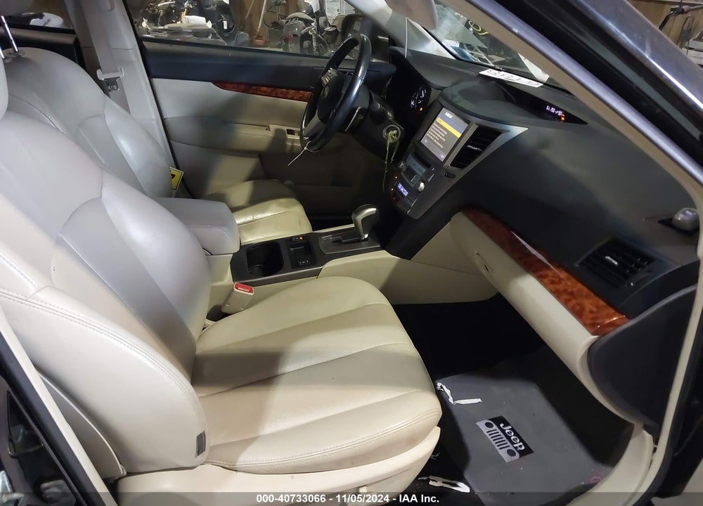 2010 SUBARU OUTBACK 2.5I LIMITED VIN: 4S4BRBLCXA3384395