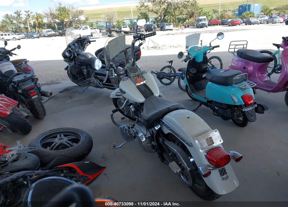 2003 HARLEY-DAVIDSON FLSTFI VIN: 1HD1BXB193Y113530