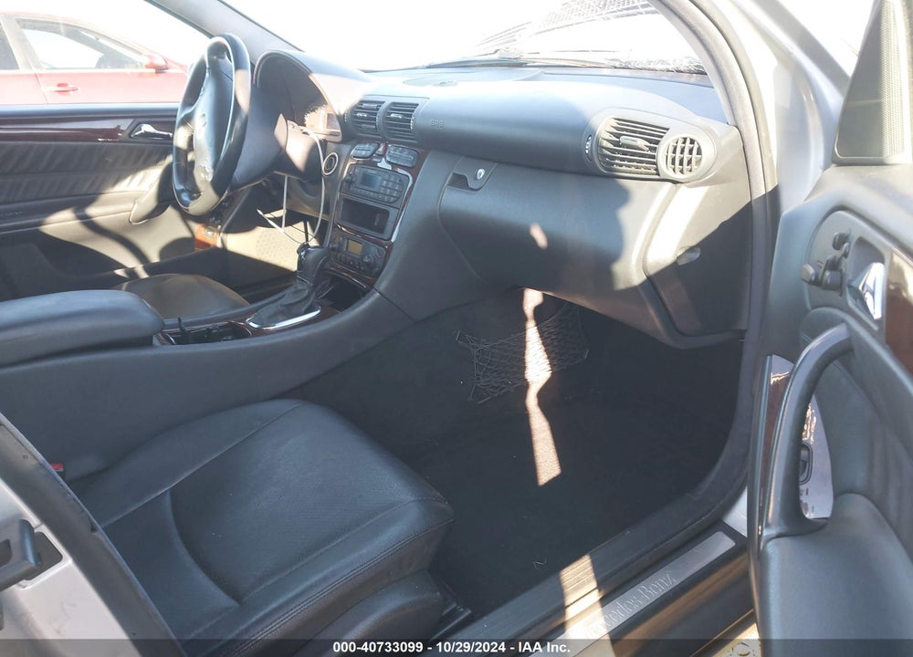 2001 MERCEDES-BENZ C 320 VIN: WDBRF64J31F055633